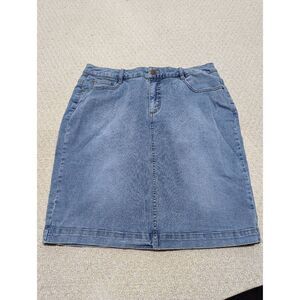 NWT Charter Club Women's Blue Light Washed A-Line Denim Shirt Size 10